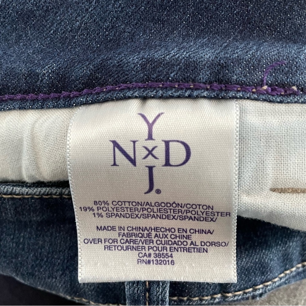 NYDJ Bermuda Shorts Stretch Denim Size 12 - Picture 5 of 6